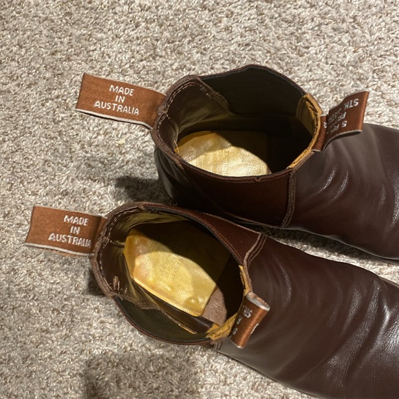 R.M. Williams Comfort Craftsman Leather Sole - Picture 8 of 9